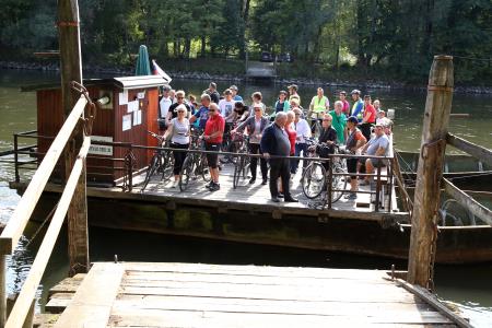 ETM_TINEKOV BROD2_FOTO GYURICA